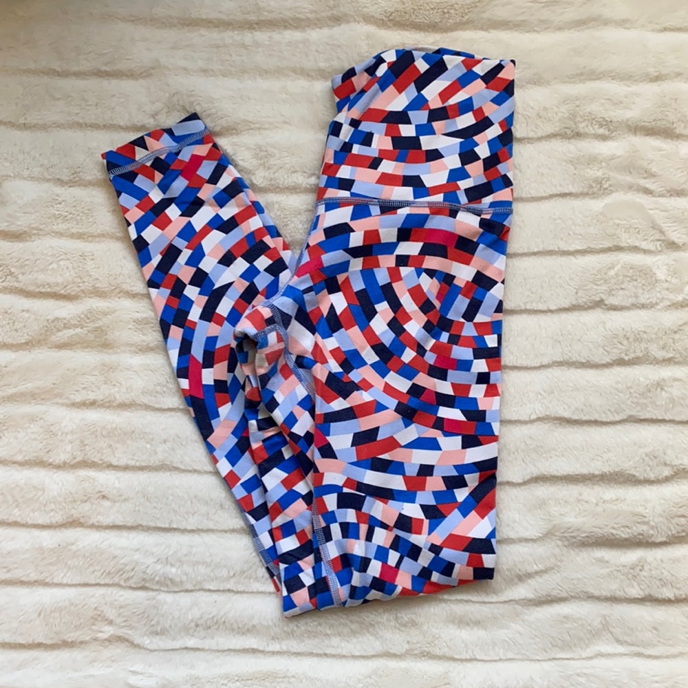 Lululemon leggings.